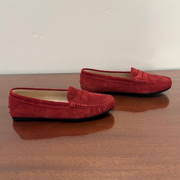 NIB Tod's Gommino Suede Loafers - Picture 8 of 15